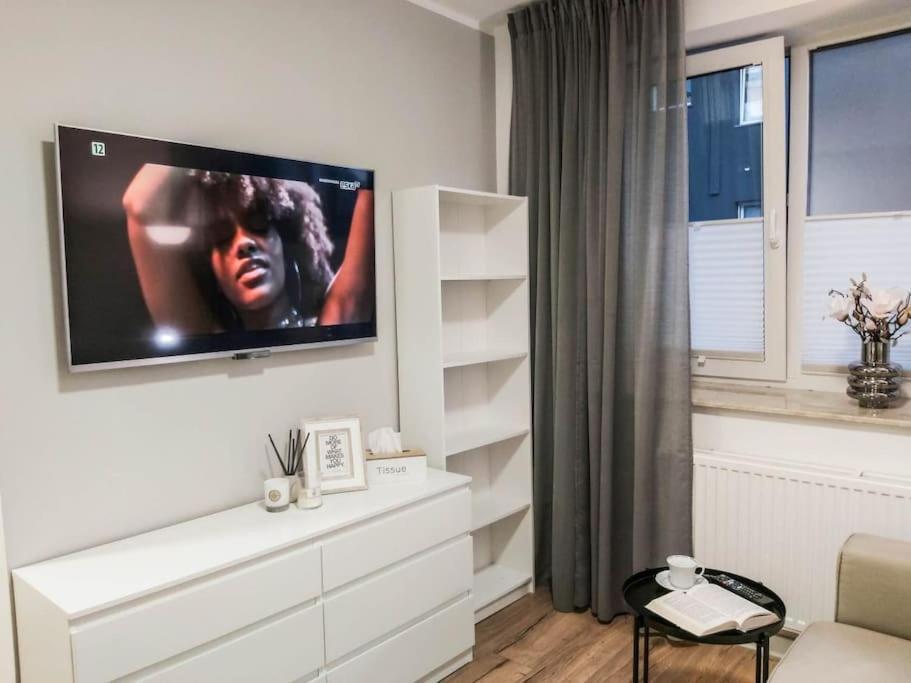 Bezagenta Mozart3 Studio Easy Access To City Wifi Varşovia Exterior foto