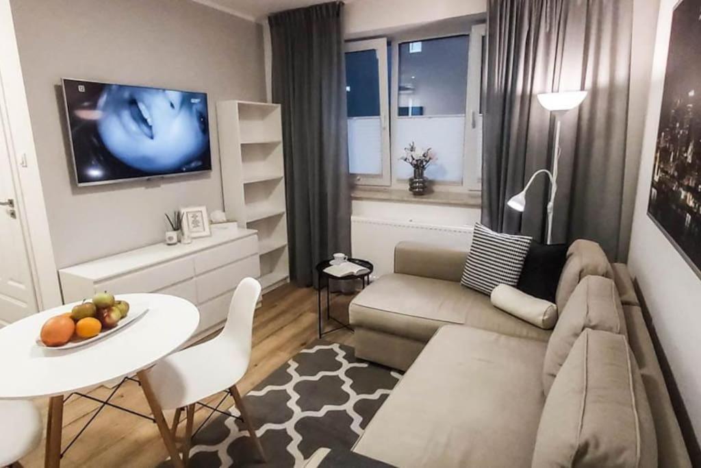 Bezagenta Mozart3 Studio Easy Access To City Wifi Varşovia Exterior foto